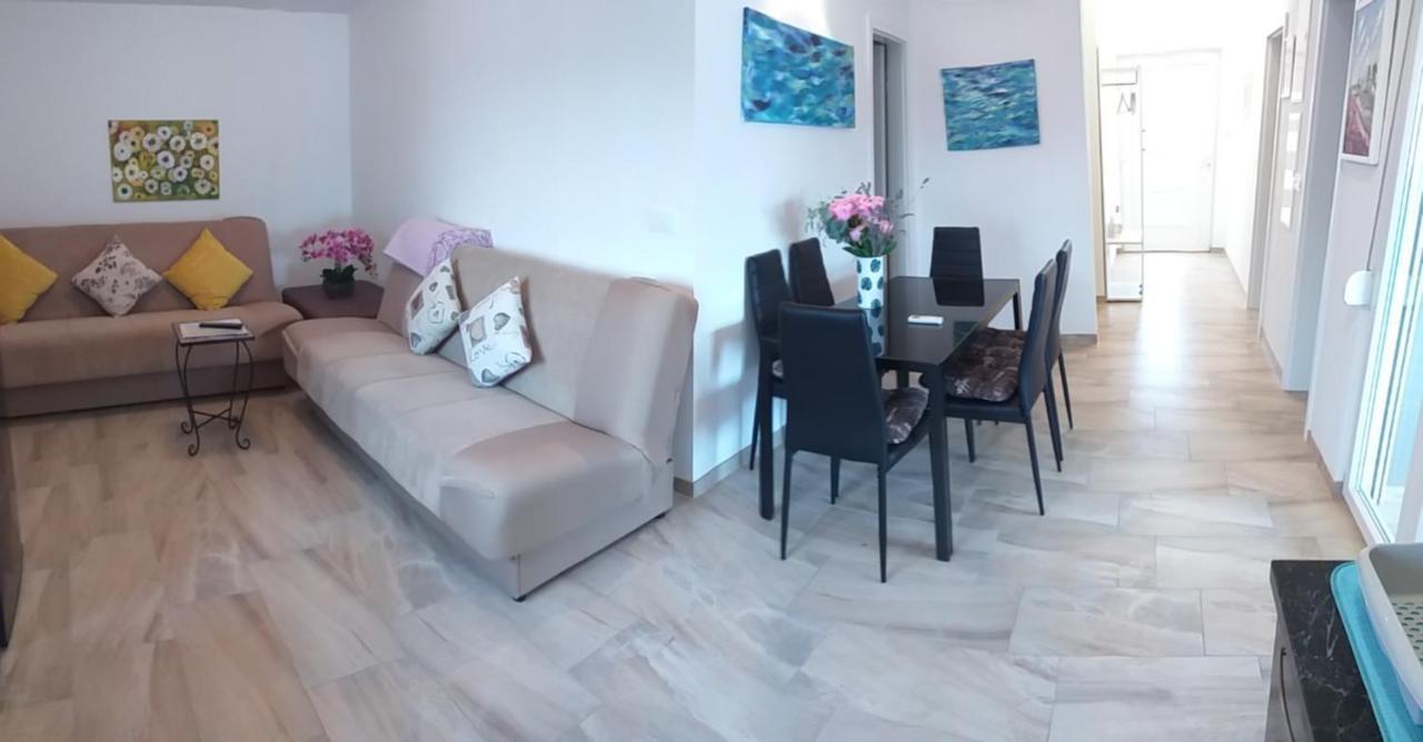 Apartment Dvorak Vir Esterno foto